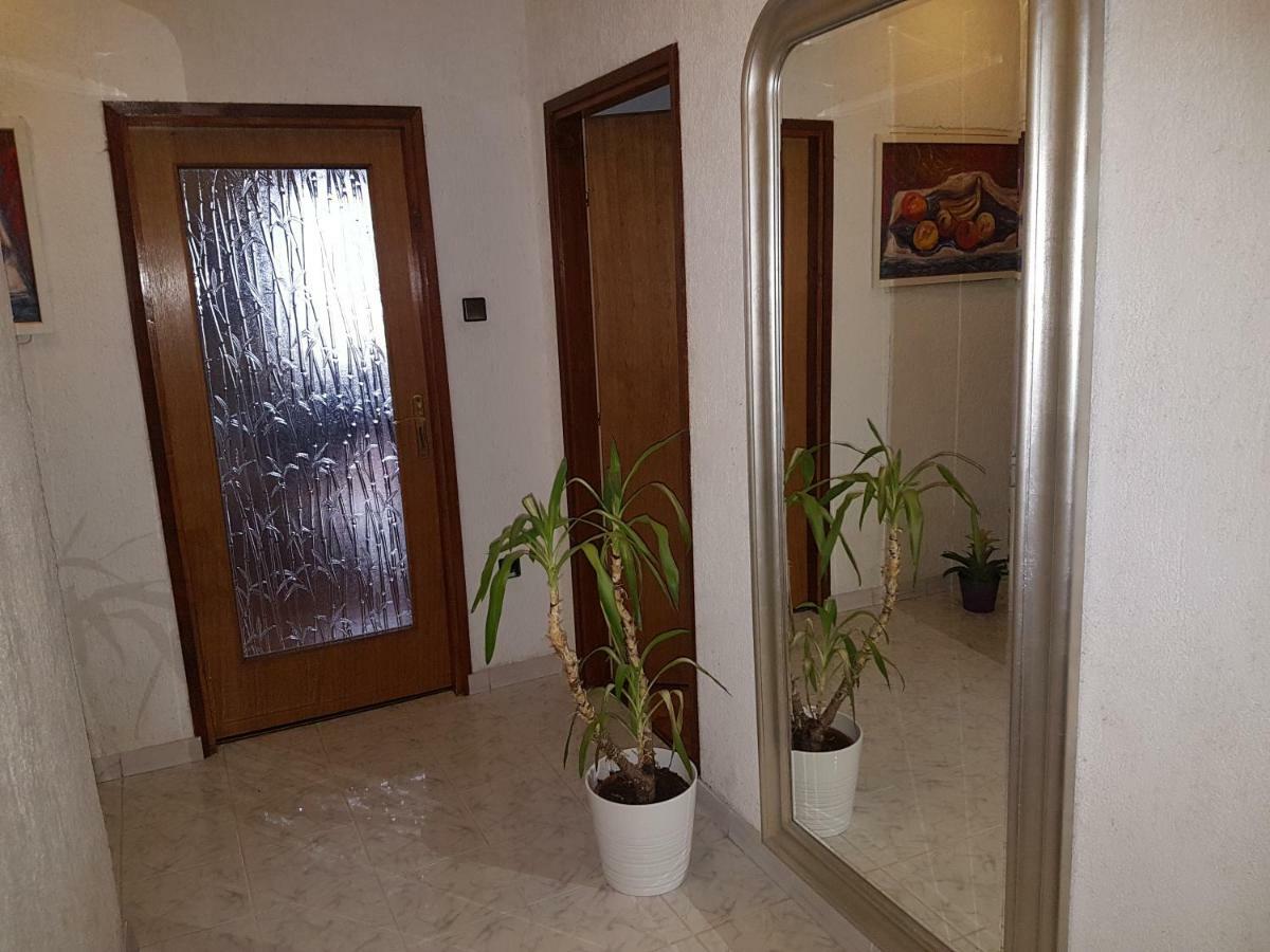 New Comfortable App Dora Crikvenica Exterior foto